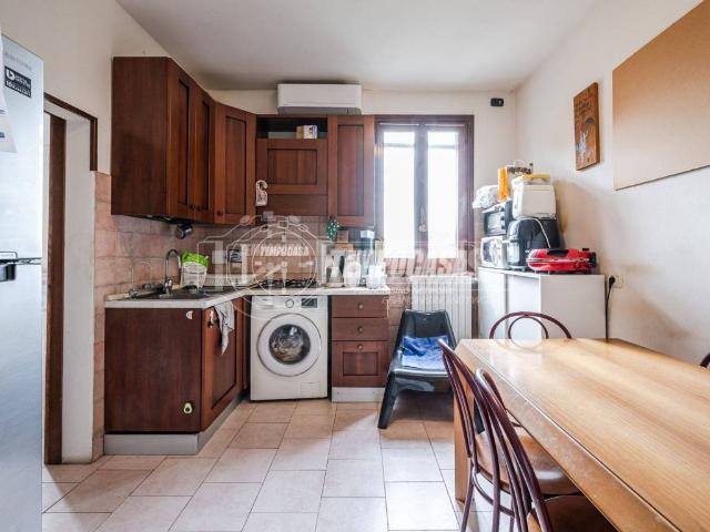 Appartamento in vendita a Tresinaro - Secchia, Re