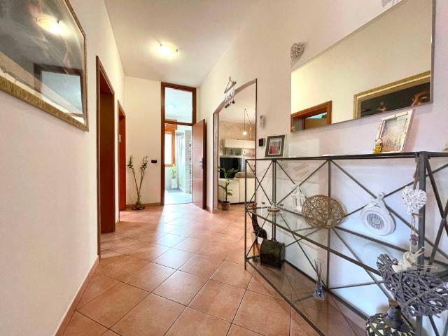 Appartamento in vendita a Tresinaro - Secchia, Re