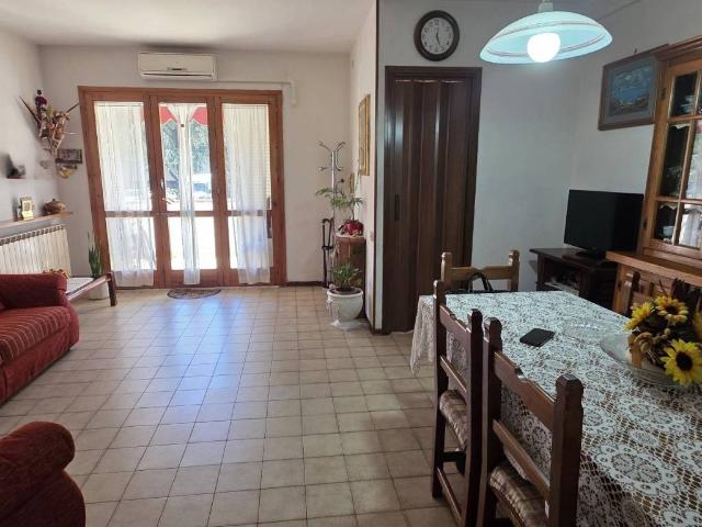 Appartamento in vendita a Scandicci, Toscana