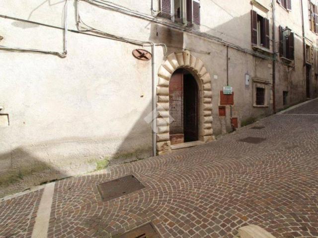 Appartamento in vendita a Scandriglia, Lazio