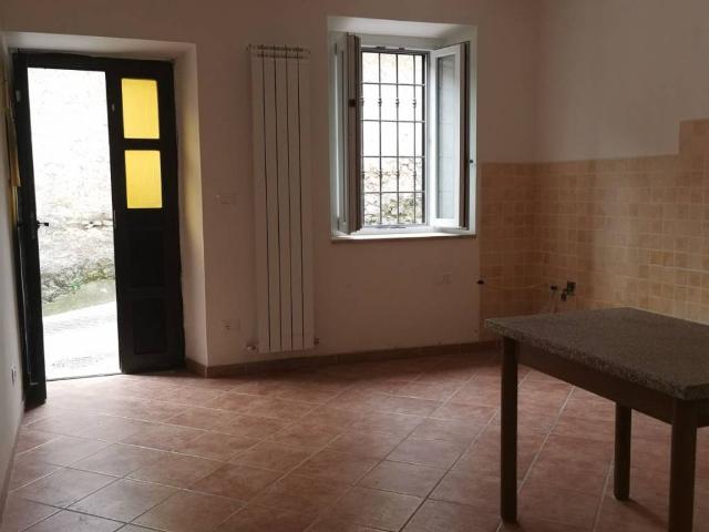 Appartamento in vendita a Ponticelli Sabino, Scandriglia