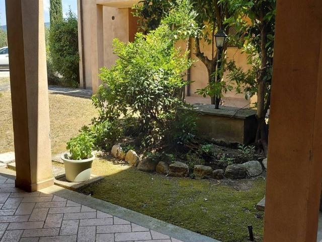 Appartamento in vendita a Pomonte, Scansano