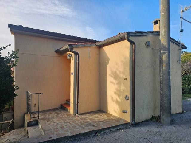 Appartamento in vendita a Scansano, Toscana
