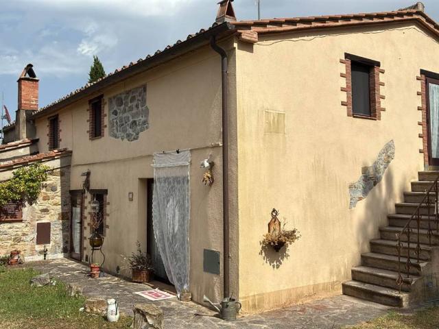 Appartamento in vendita a Scansano, Toscana