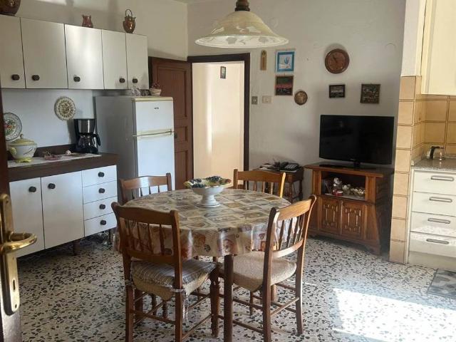 Appartamento in vendita a Scansano, Toscana