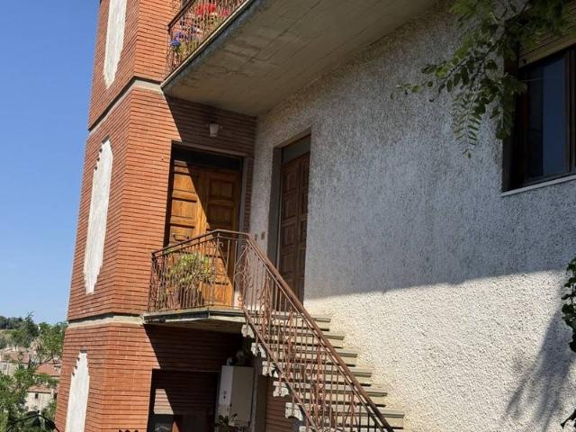Appartamento in vendita a Scansano, Toscana