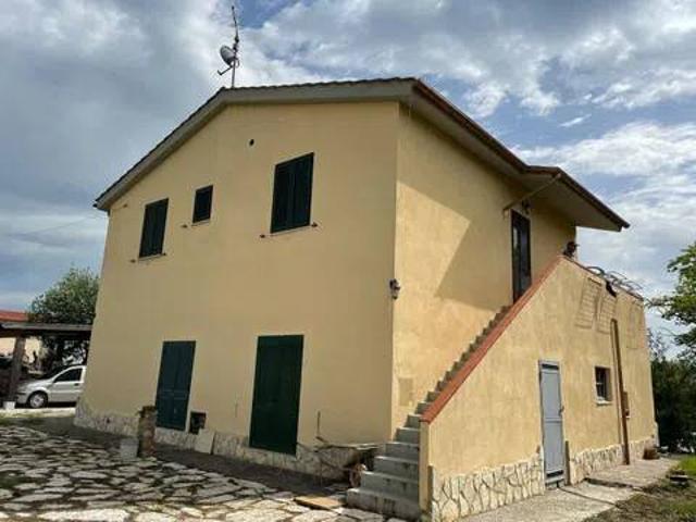 Appartamento in vendita a Scansano, Toscana