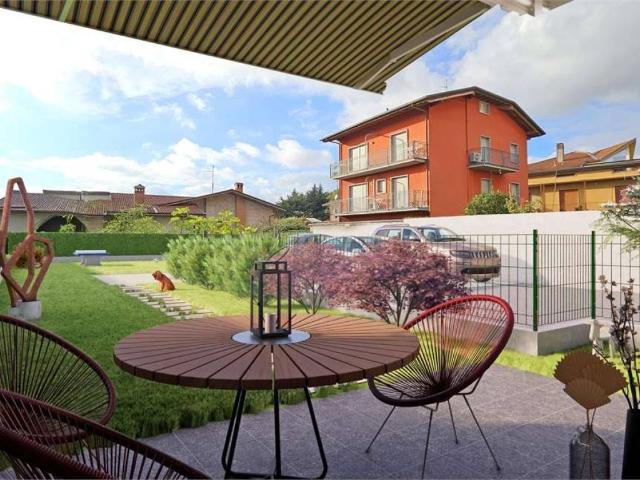 Appartamento in vendita a Scanzorosciate, Lombardia