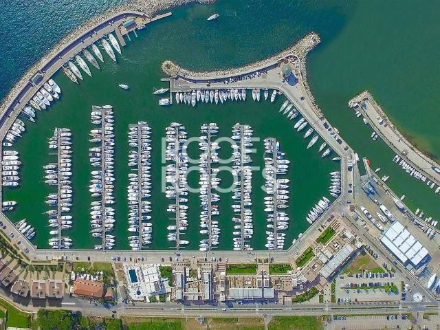 Appartamento in vendita a Puntone di Scarlino, Scarlino