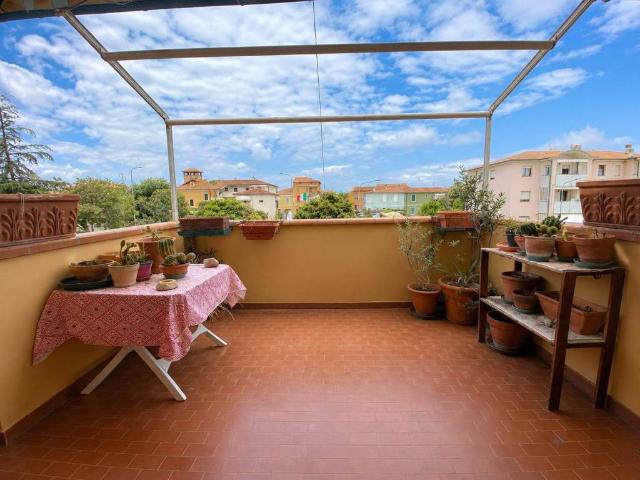 Appartamento in vendita a Scarlino Scalo, Scarlino