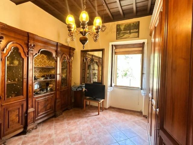 Appartamento in vendita a Scheggino, Perugia