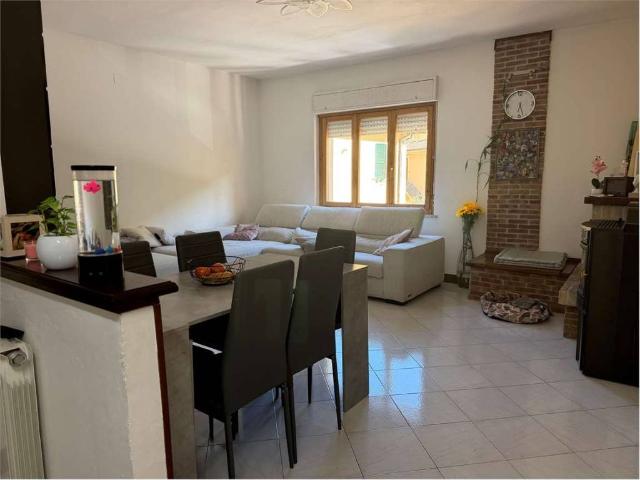Appartamento in vendita a Scheggino, Perugia