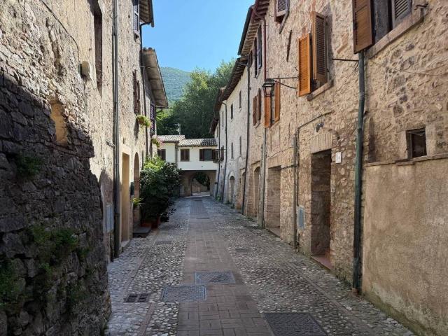 Appartamento in vendita a Scheggino, Umbria