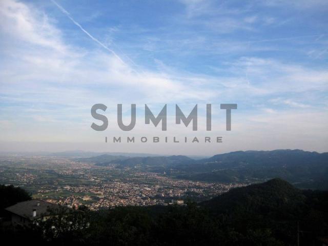 Appartamento in vendita a Schio, Veneto