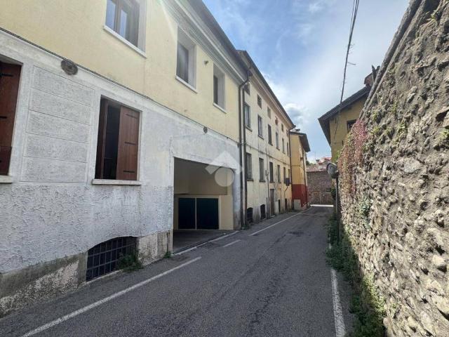 Appartamento in vendita a Schio, Veneto