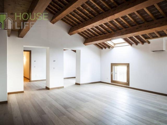 Appartamento in vendita a Schio, Veneto