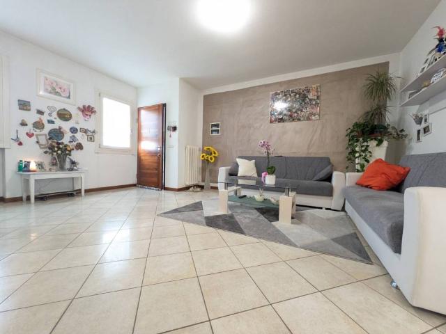 Appartamento in vendita a Schio, Veneto