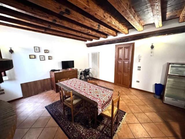 Appartamento in vendita a Schio, Veneto