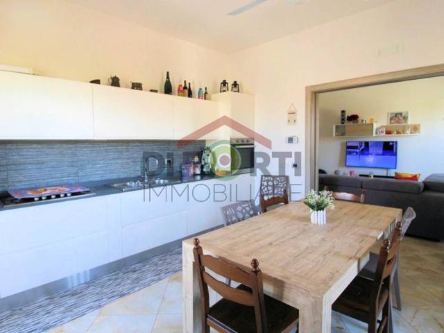 Appartamento in vendita a Cava D'aliga, Sicilia