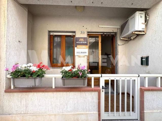 Appartamento in vendita a Cava D'aliga, Sicilia