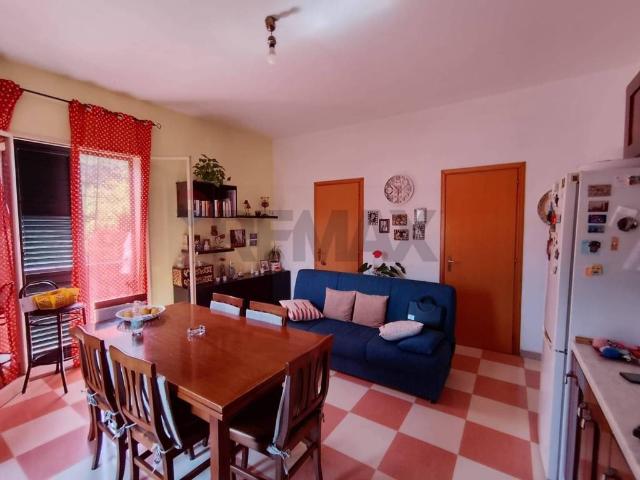 Appartamento in vendita a Cava D'aliga, Sicilia