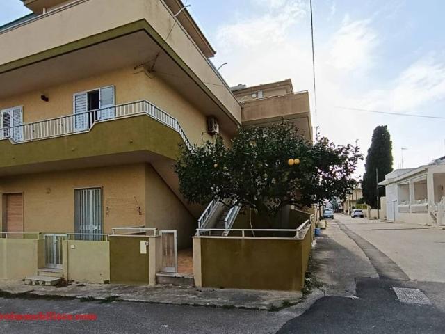 Appartamento in vendita a Cava D'aliga, Sicilia