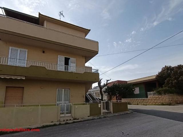Appartamento in vendita a Cava D'aliga, Sicilia
