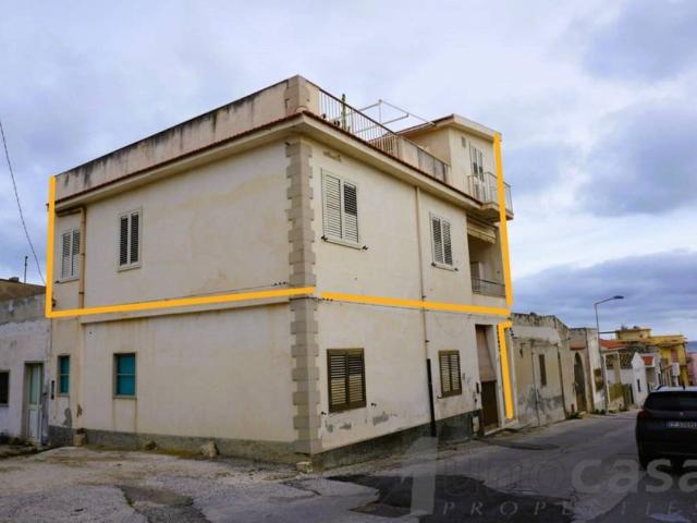 Appartamento in vendita a Cava d'Aliga, Cava D'aliga