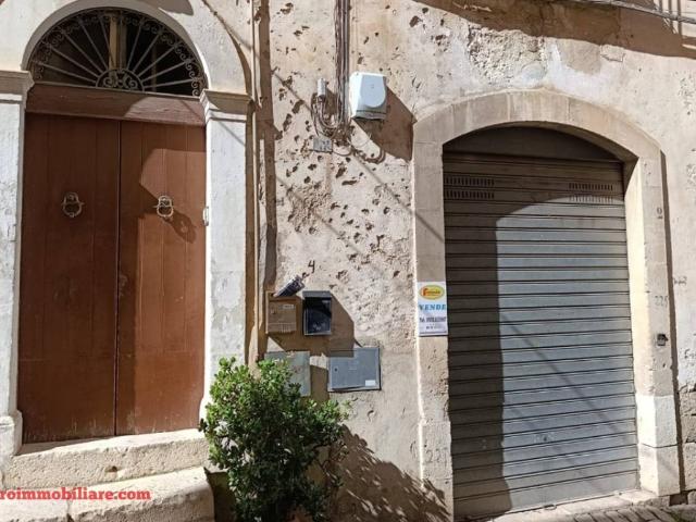 Appartamento in vendita a Cava D'aliga, Sicilia