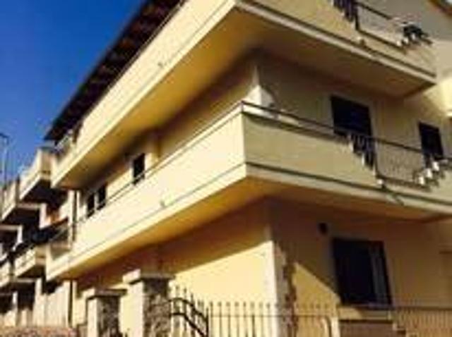 Appartamento in vendita a Cava D'aliga, Sicilia