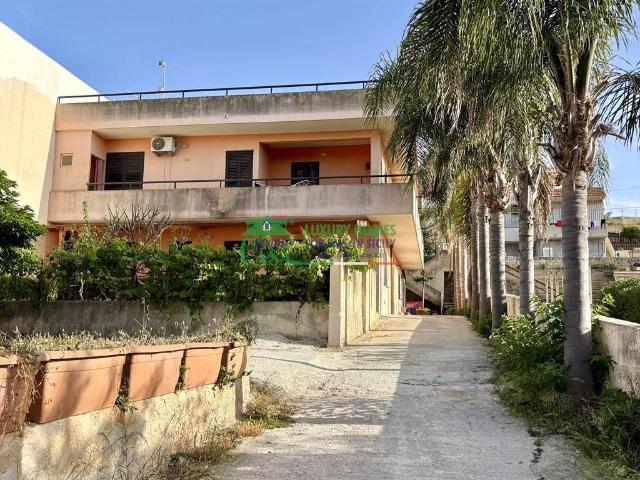 Appartamento in vendita a Cava d'Aliga, Cava D'aliga
