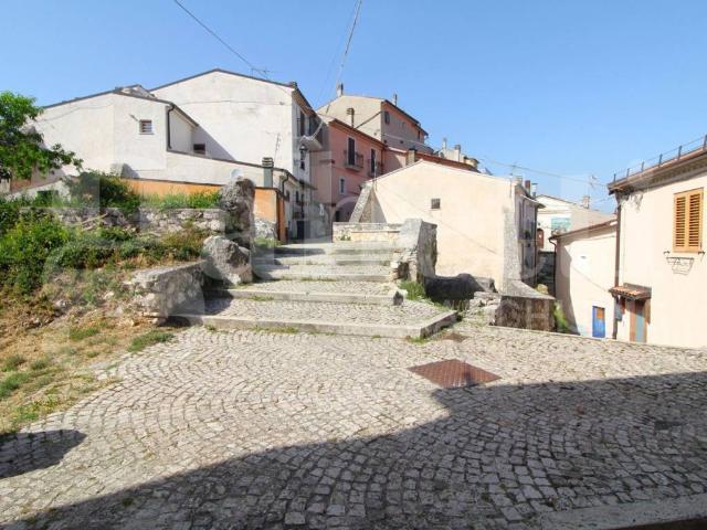 Appartamento in vendita a Scontrone, Abruzzo