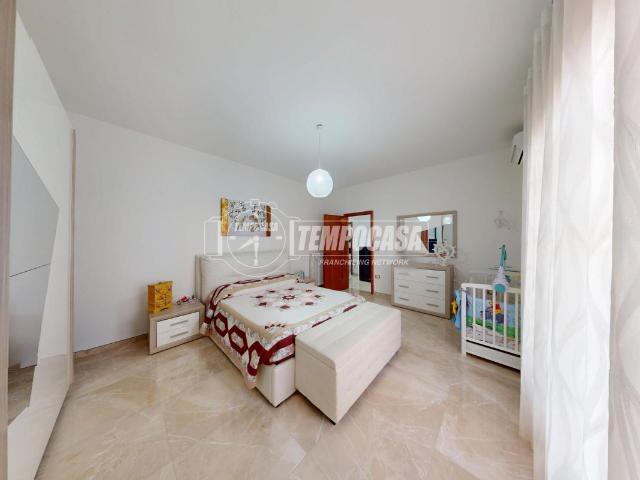 Appartamento in vendita a Puglia, Lecce