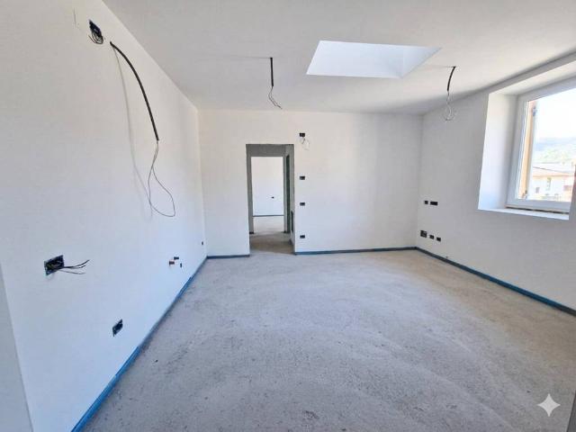 Appartamento in vendita a Comunità Valsugana e Tesino, Scurelle
