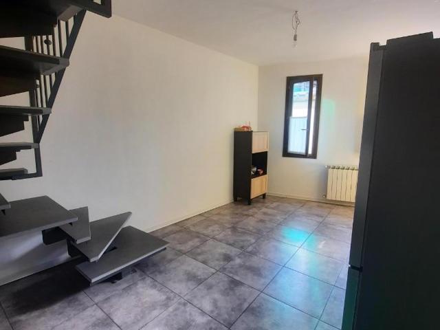 Appartamento in vendita a Carmignano, Seano