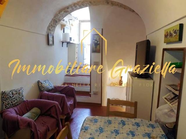 Appartamento in vendita a Seborga, Liguria