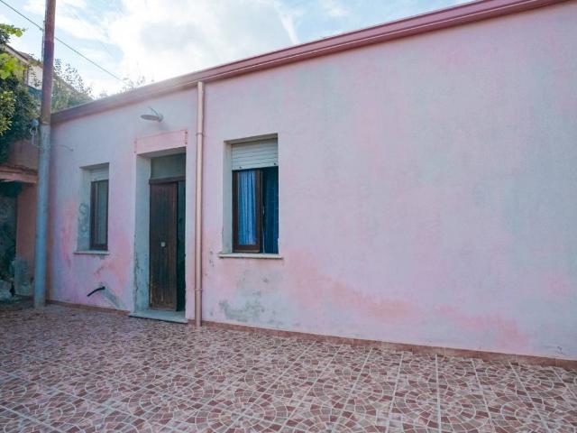 Appartamento in vendita a Sedini, Sardigna/Sardegna