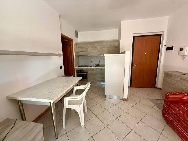 Appartamento in vendita a Sedriano, Lombardia