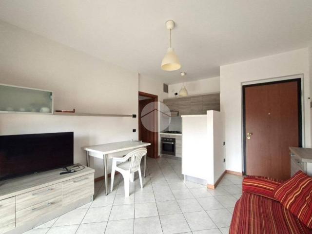 Appartamento in vendita a Sedriano, Lombardia