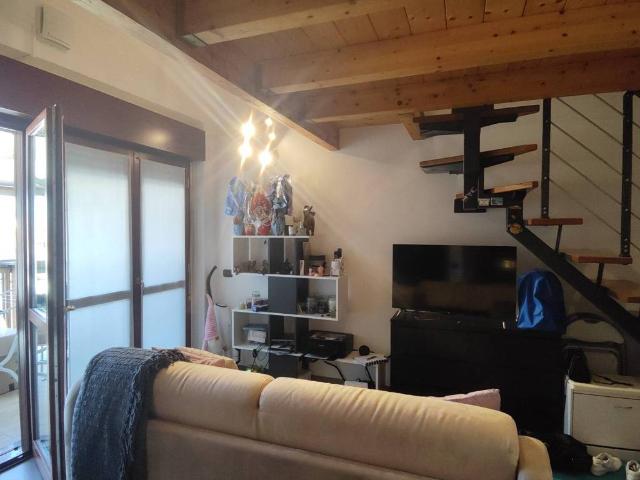 Appartamento in vendita a Sedriano, Lombardia