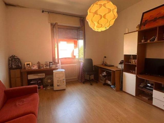 Appartamento in vendita a Sedriano, Lombardia