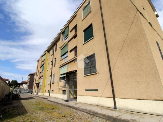 Appartamento in vendita a Sedriano, Lombardia