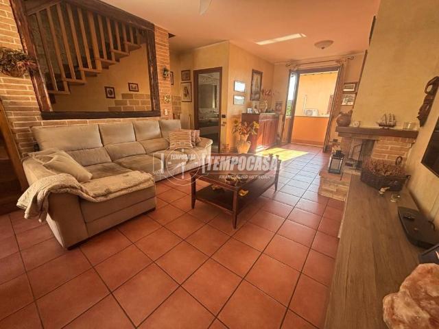 Villa Schiera in vendita a Sedriano, Lombardia