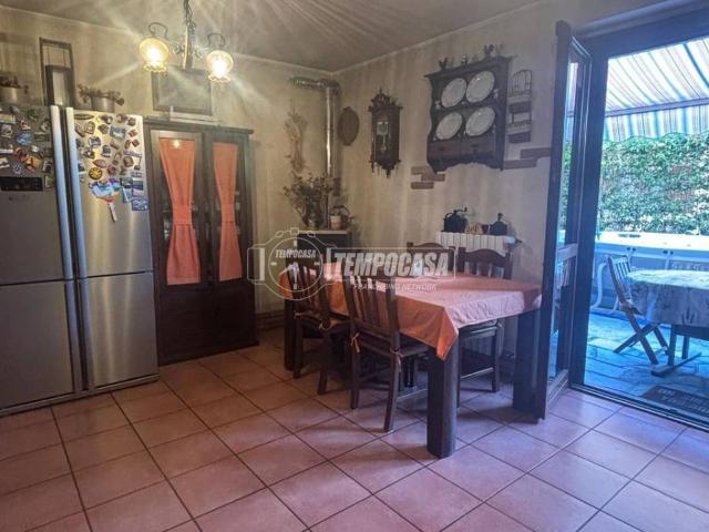 Villa Schiera in vendita a Sedriano, Lombardia