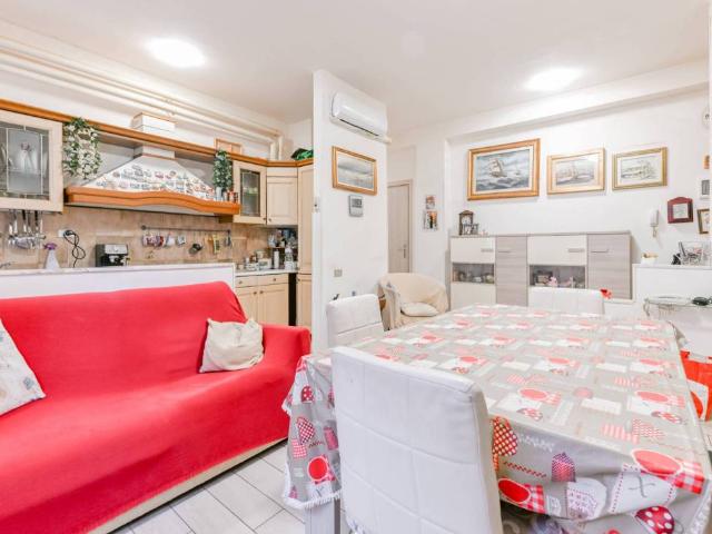 Appartamento in vendita a Redecesio, Segrate