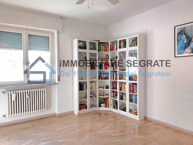 Appartamento in vendita a Rovagnasco, Segrate