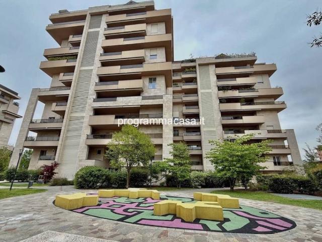 Appartamento in vendita a Rovagnasco, Segrate