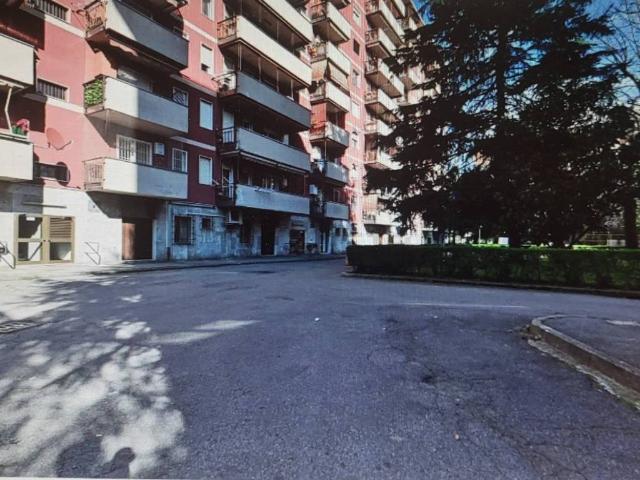 Appartamento in vendita a Rovagnasco, Segrate