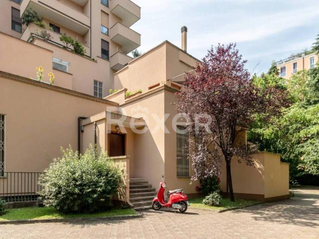 Appartamento in vendita a Rovagnasco, Segrate
