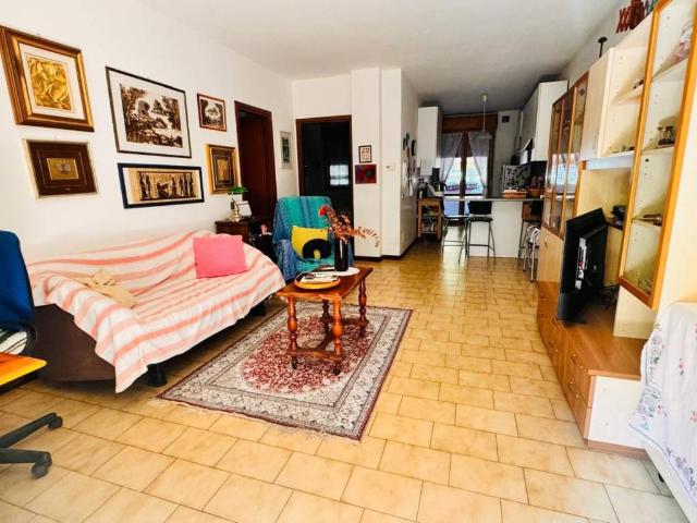 Appartamento in vendita a Rovagnasco, Segrate